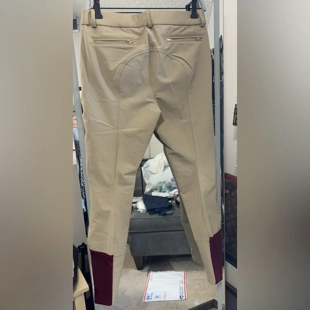 EQUO NWOT Performance Fit Breech With Actuve Grip. Size 28 - Picture 3 of 6